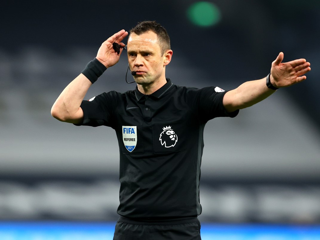 赛前多特蒙德调整名单以备足总杯,篮板制胜环节打磨,压力陡增,高层口径保持一致的简单介绍 赛前多特蒙德调整名单以备足总杯,篮板制胜环节打磨,压力陡增,高层口径保持一致的简单介绍